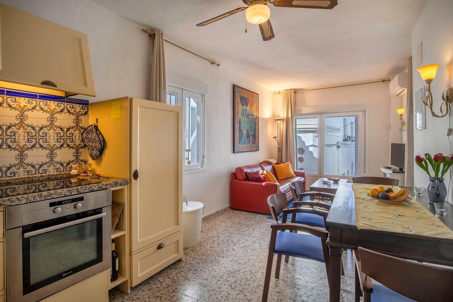 Casa Marlo, Spacious House In The Lively Centre Of Cómpeta Exteriör bild